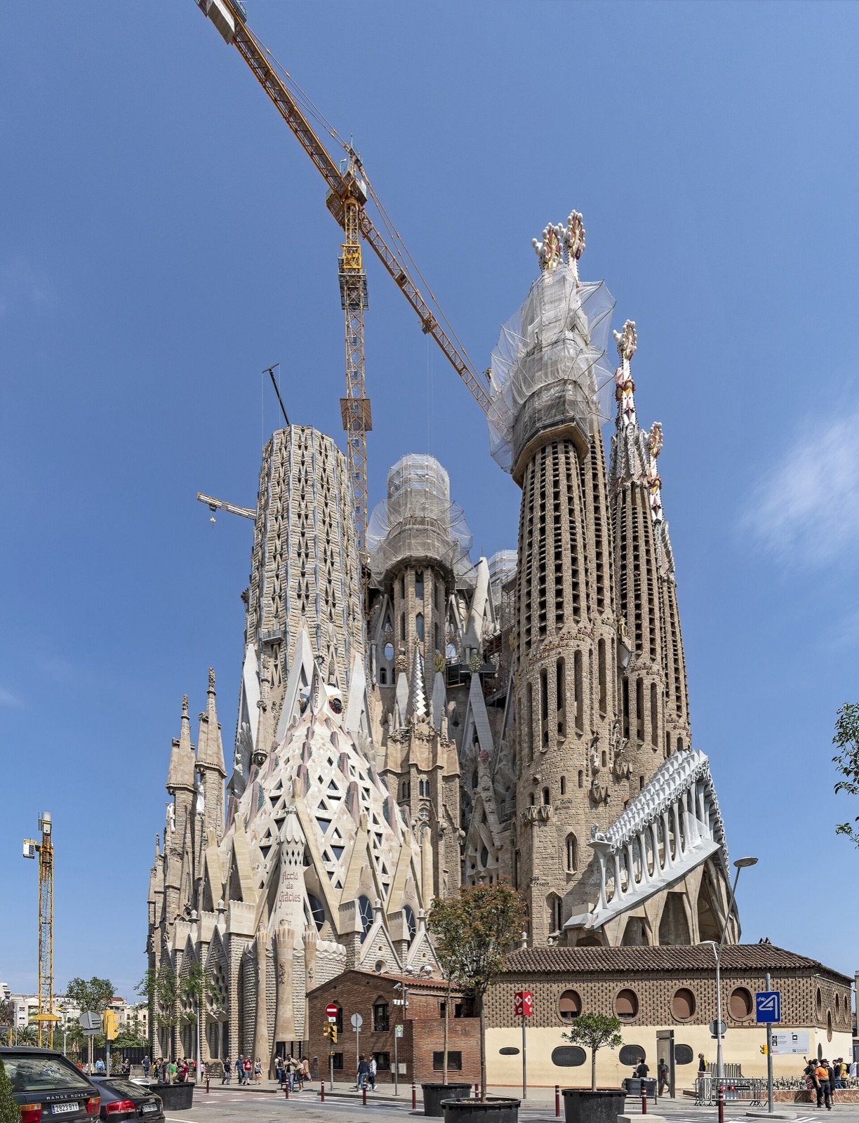 Barcelona’s Modernist Masterpieces: A Gaudí-Inspired Journey